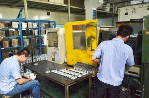 壓鑄公司必讀，壓鑄工藝的實(shí)現(xiàn)時(shí)的一些問(wèn)題